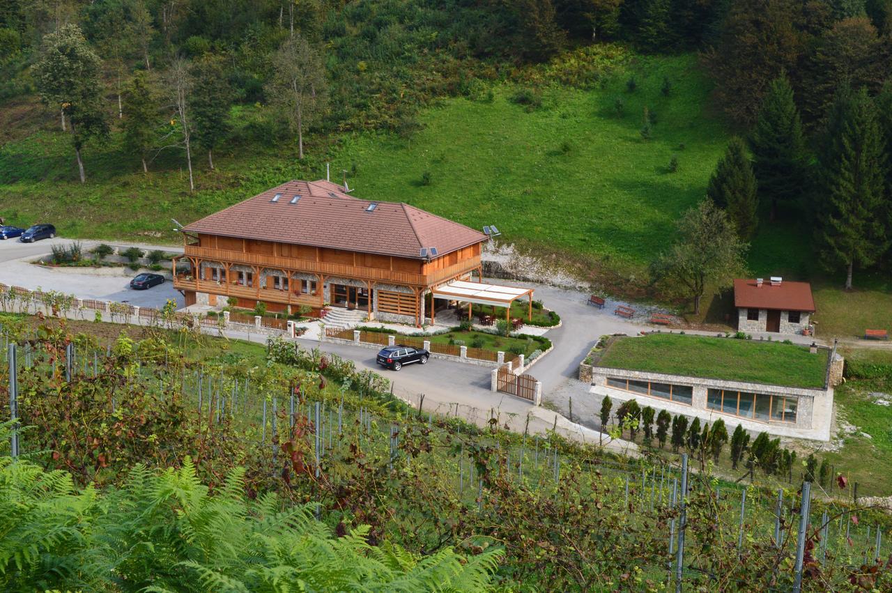 B&B Zlatna Nit 보산스카 크루파 외부 사진