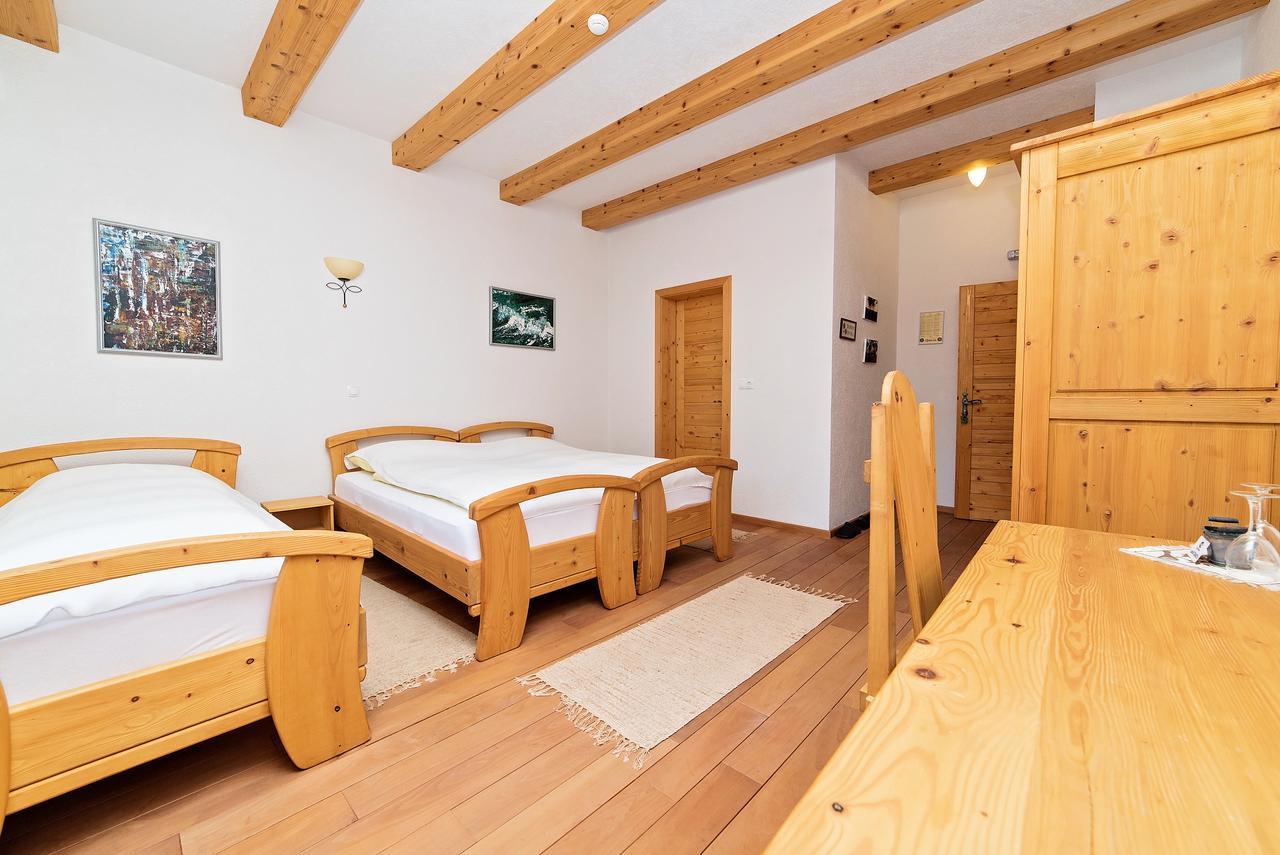 B&B Zlatna Nit 보산스카 크루파 외부 사진